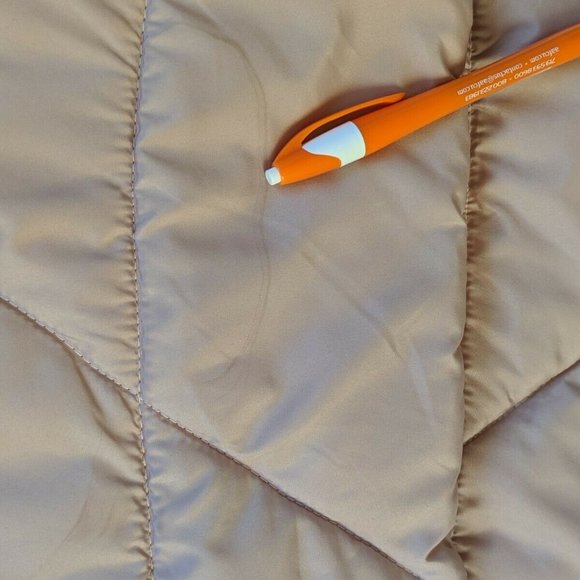 NWT VINCE CAMUTO WOMENS WINTER PUFFER SCARF QUILTED 9" x 62" PINK - Picture 4 of 6